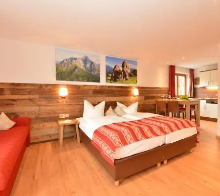 Sporthotel Walliser 3* Hirschegg (Vorarlberg)