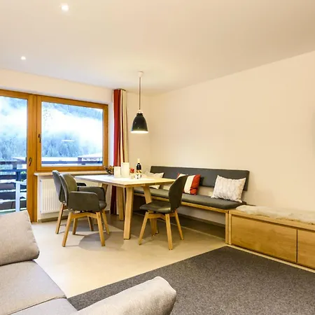 Sporthotel Walliser 3*